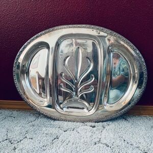Silver Plated Rogers & Sons Victorian Rose Carving & 3 Part Meat Platter, Tray
